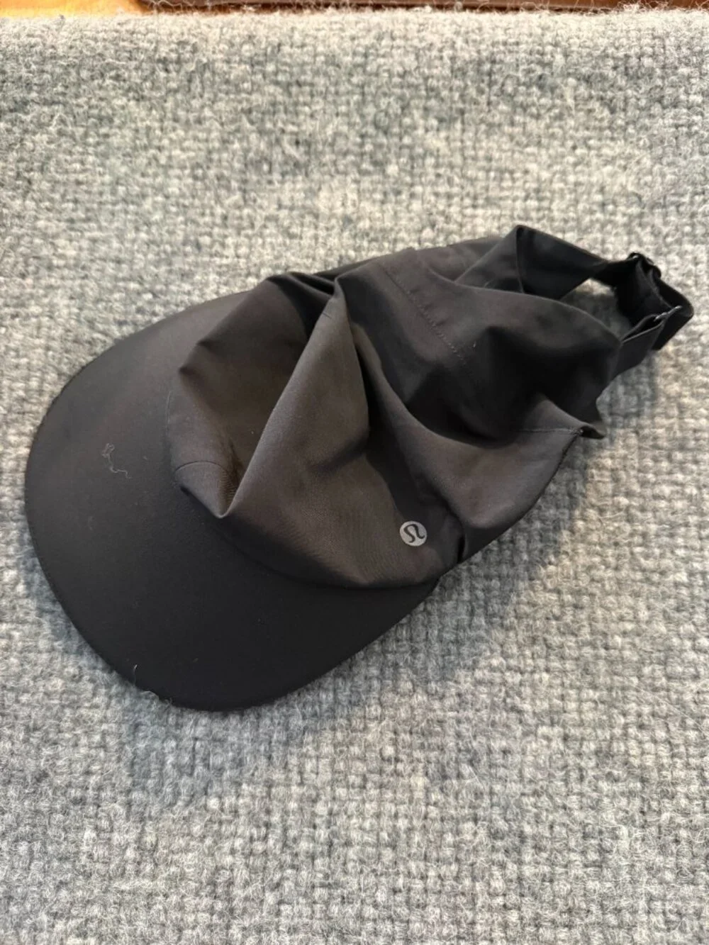 Lululemon Women's Fast and Free Ponytail Running Hat Black